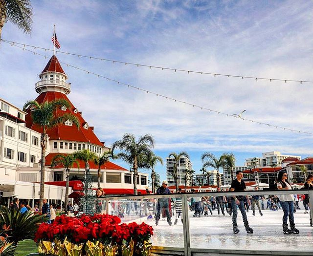 San Diego Holiday Events - Holiday at the Hotel Del